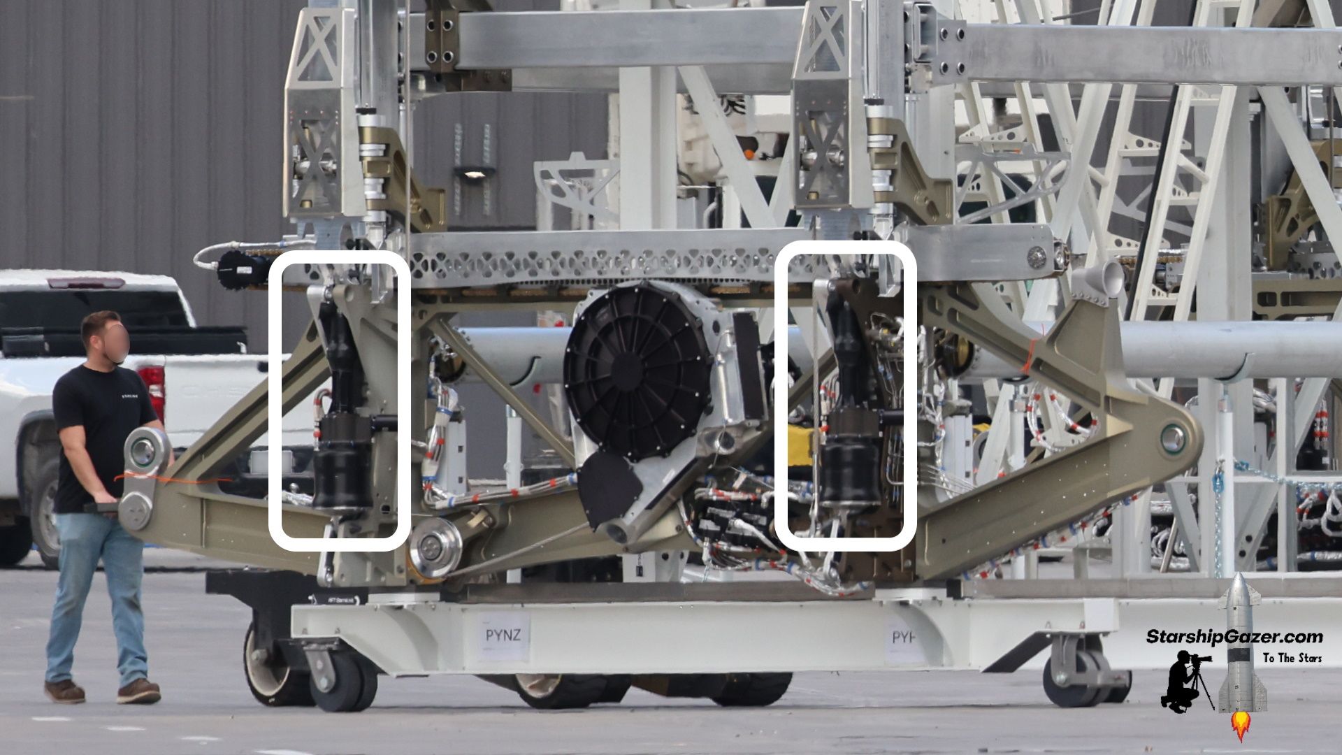V2PEZLiftAssyUpAct.jpg